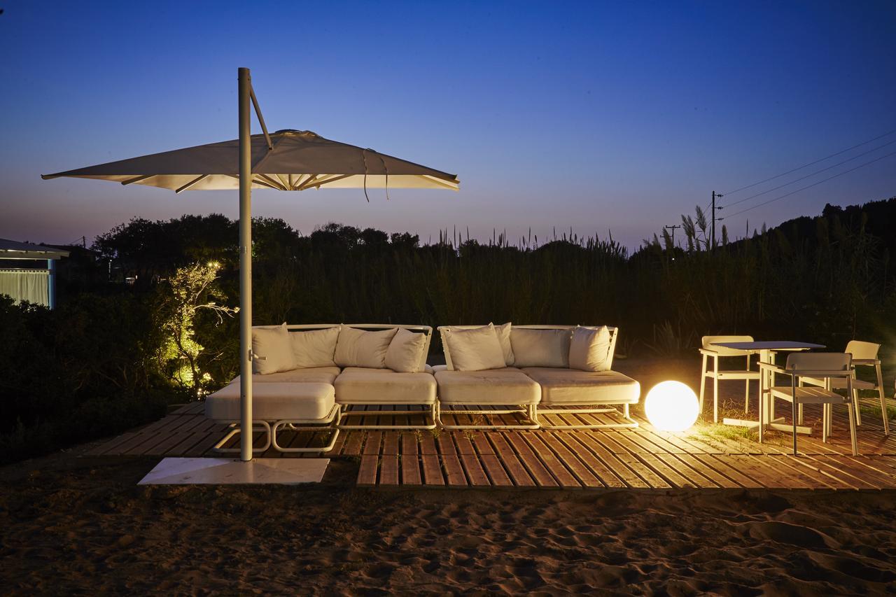 Acantha Boutique Hotel Ereikoussa 外观 照片