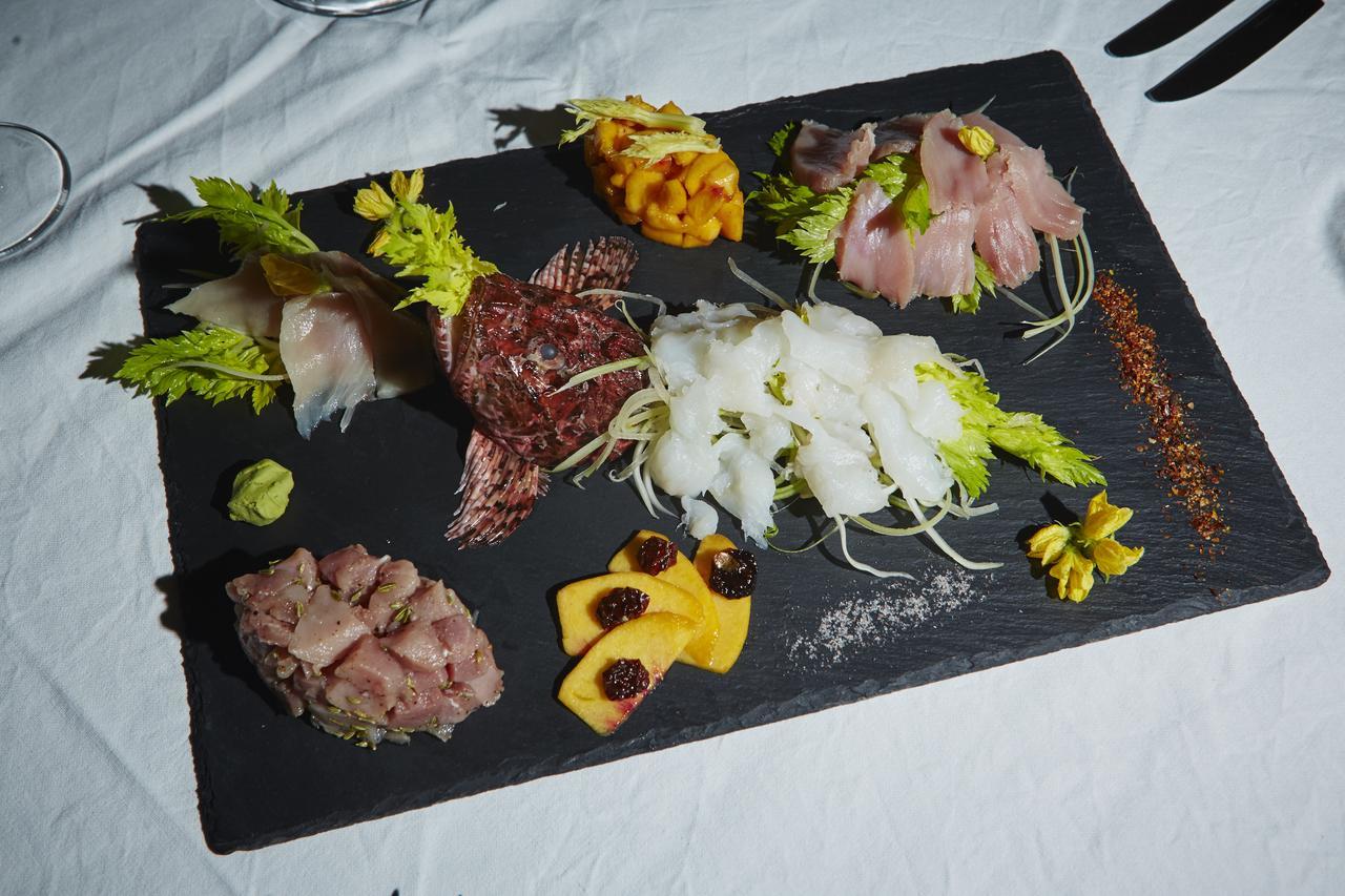 Acantha Boutique Hotel Ereikoussa 外观 照片